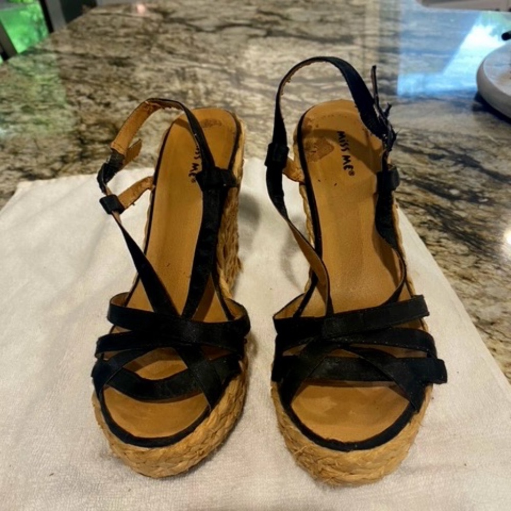 Miss Me Size 6.5 shoes